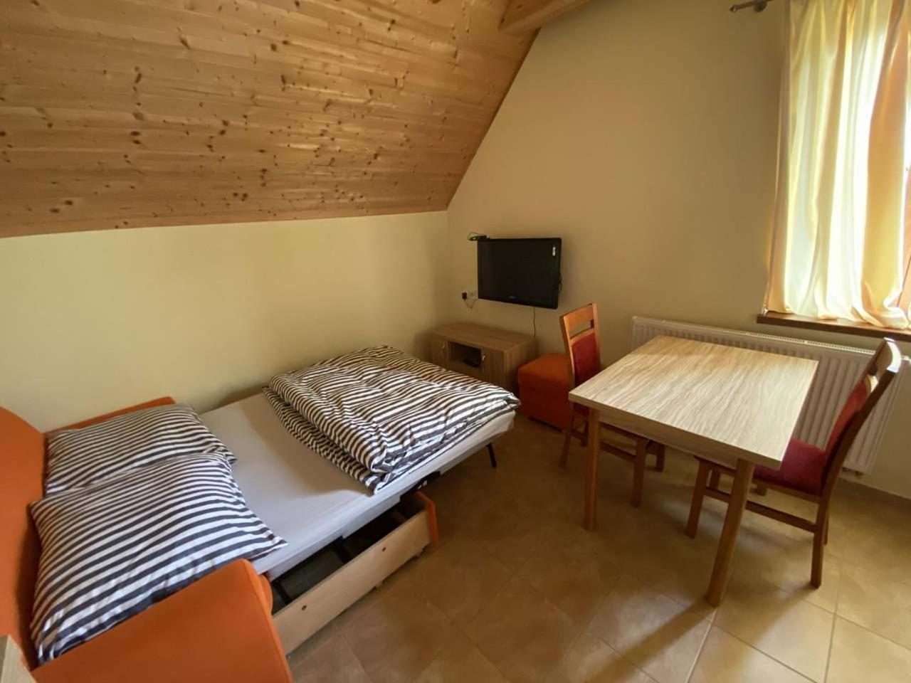 Apartmany F - Chata Svobodenka Dolni Moravice Exterior photo